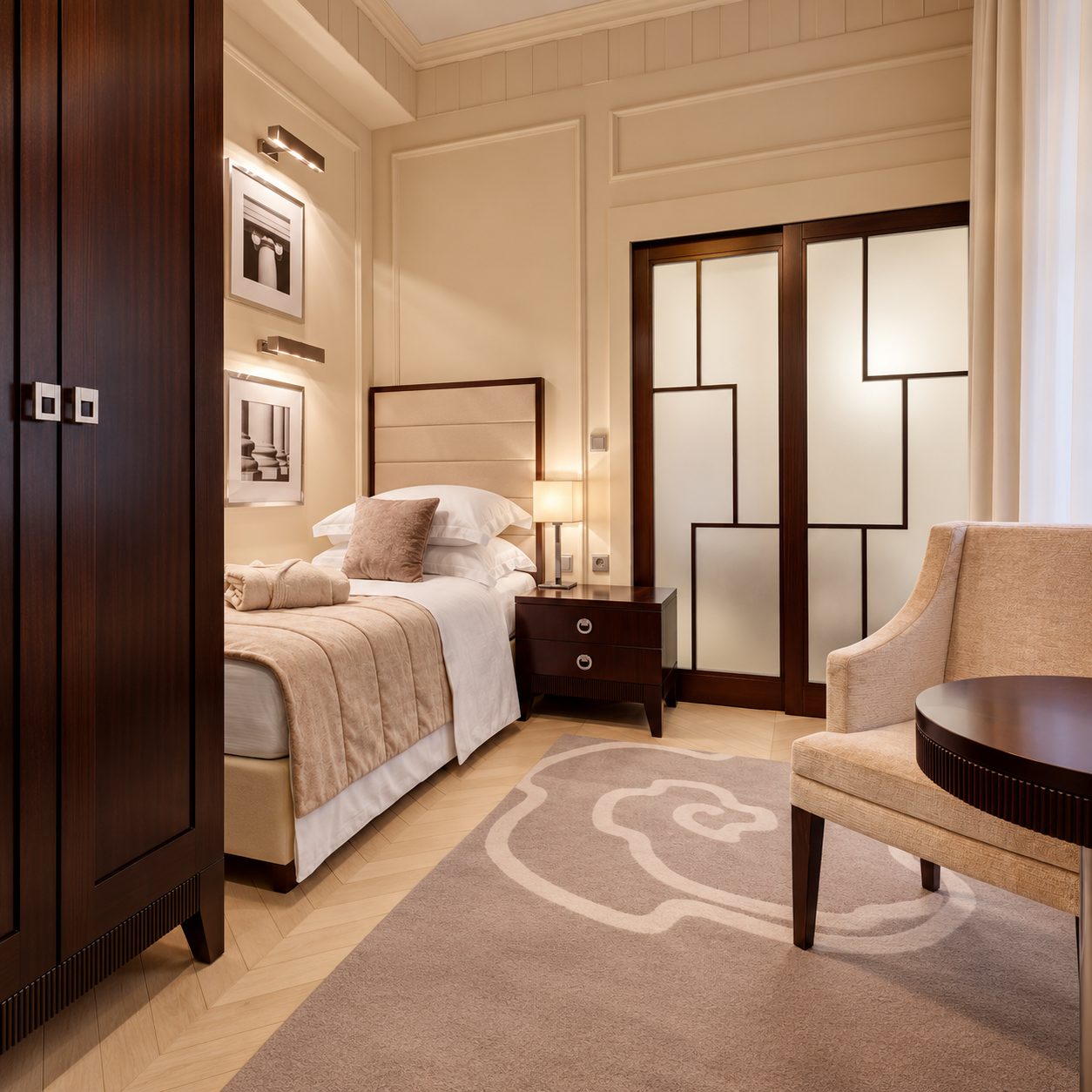 Deluxe suite